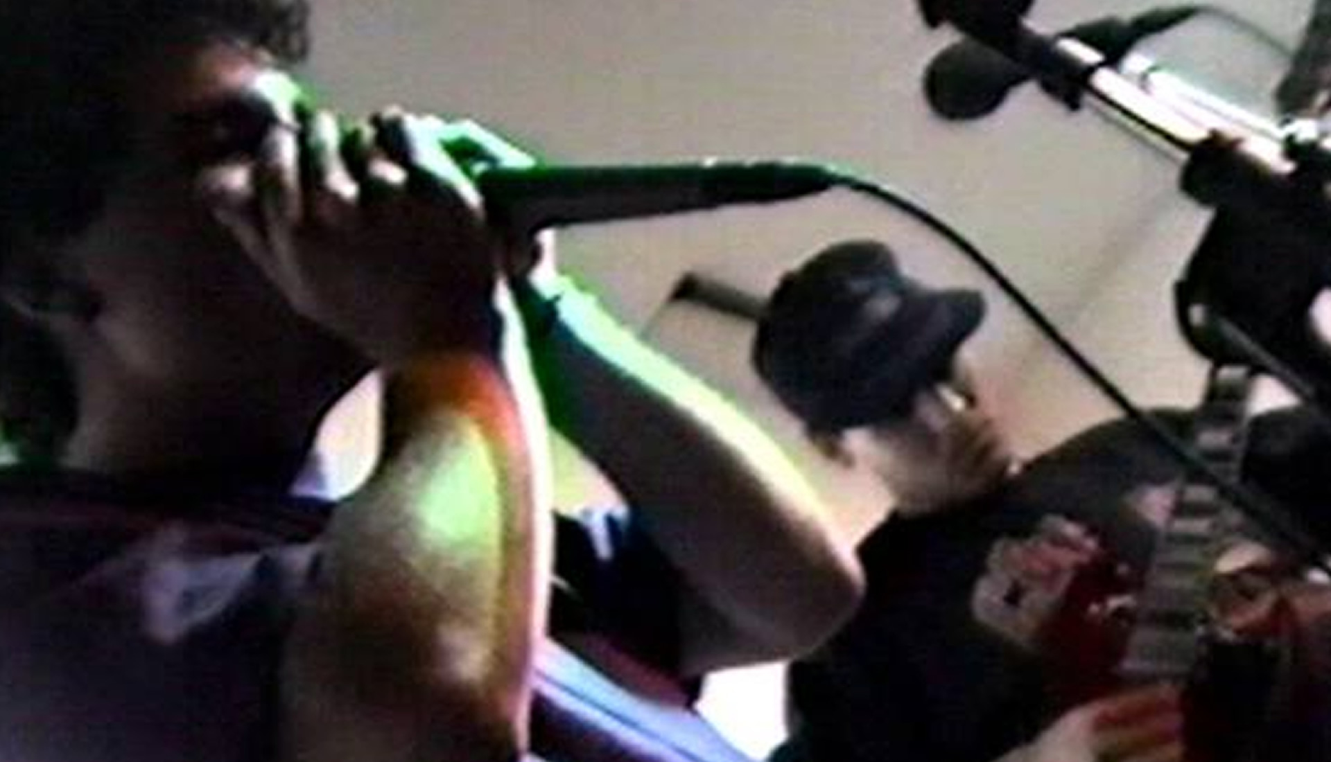 Walter Deleón (también conocido como Walter Luis Deleón), músico argentino